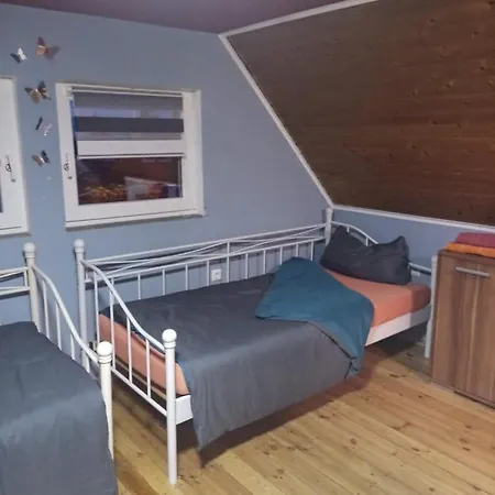 Privatunterkunft Monteurunterkunft Haus Thomas *