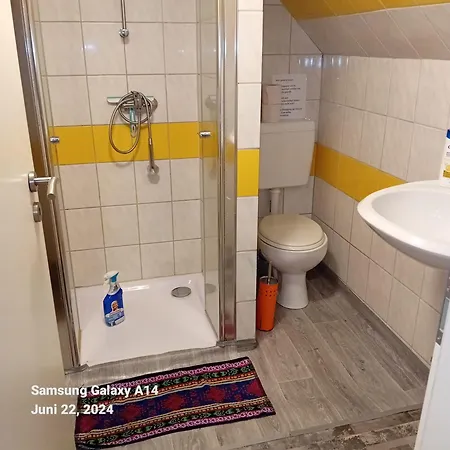 Monteurunterkunft Haus Thomas Privatunterkunft *