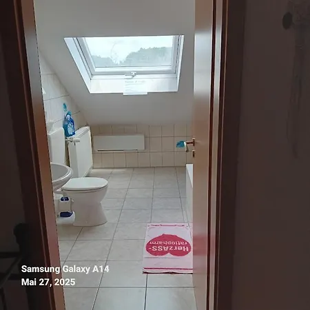 Privatunterkunft Monteurunterkunft Haus Thomas *